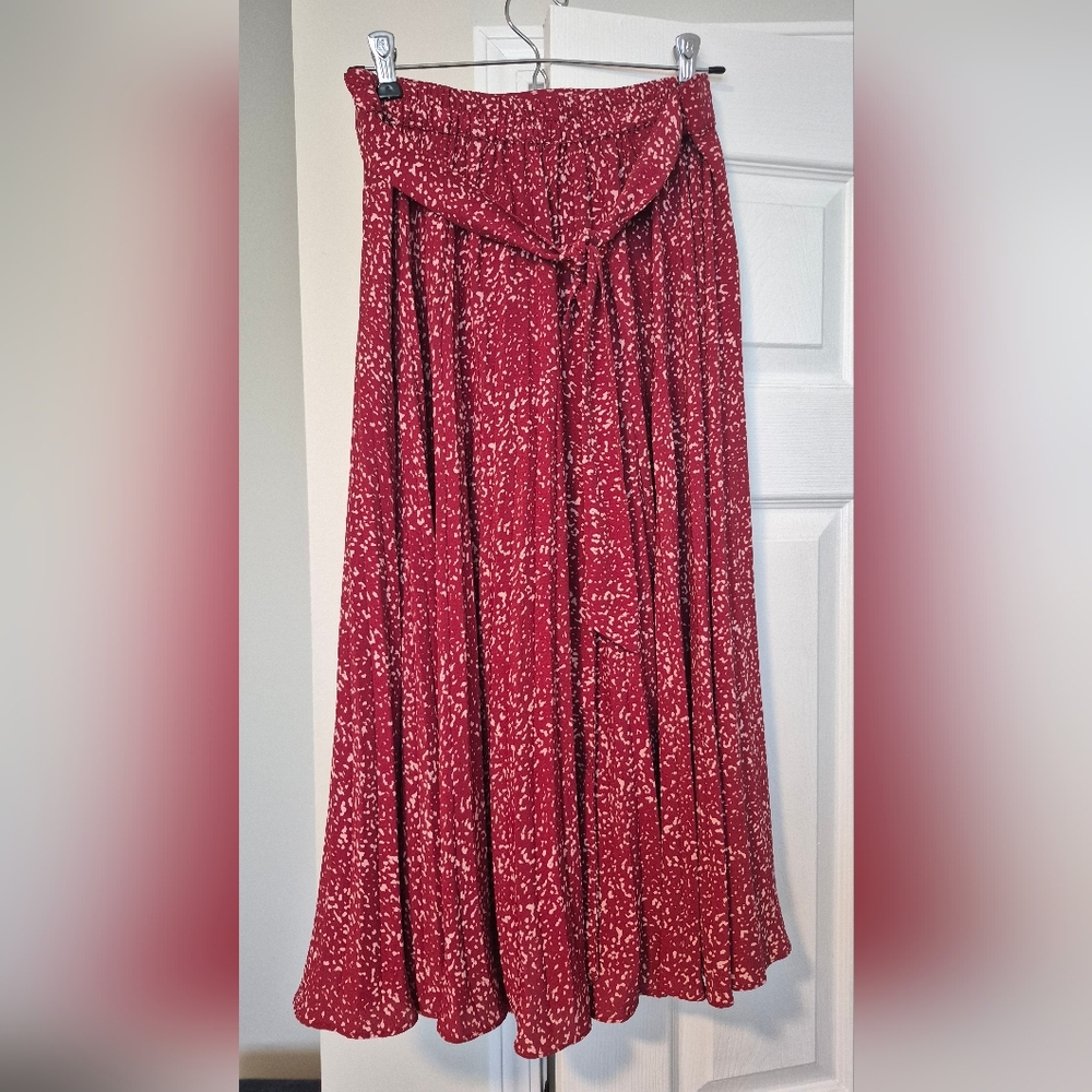 Elegant Red Patterned Skirt